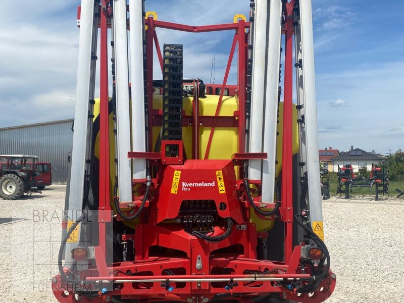 Feldspritze Kverneland iXter B 13